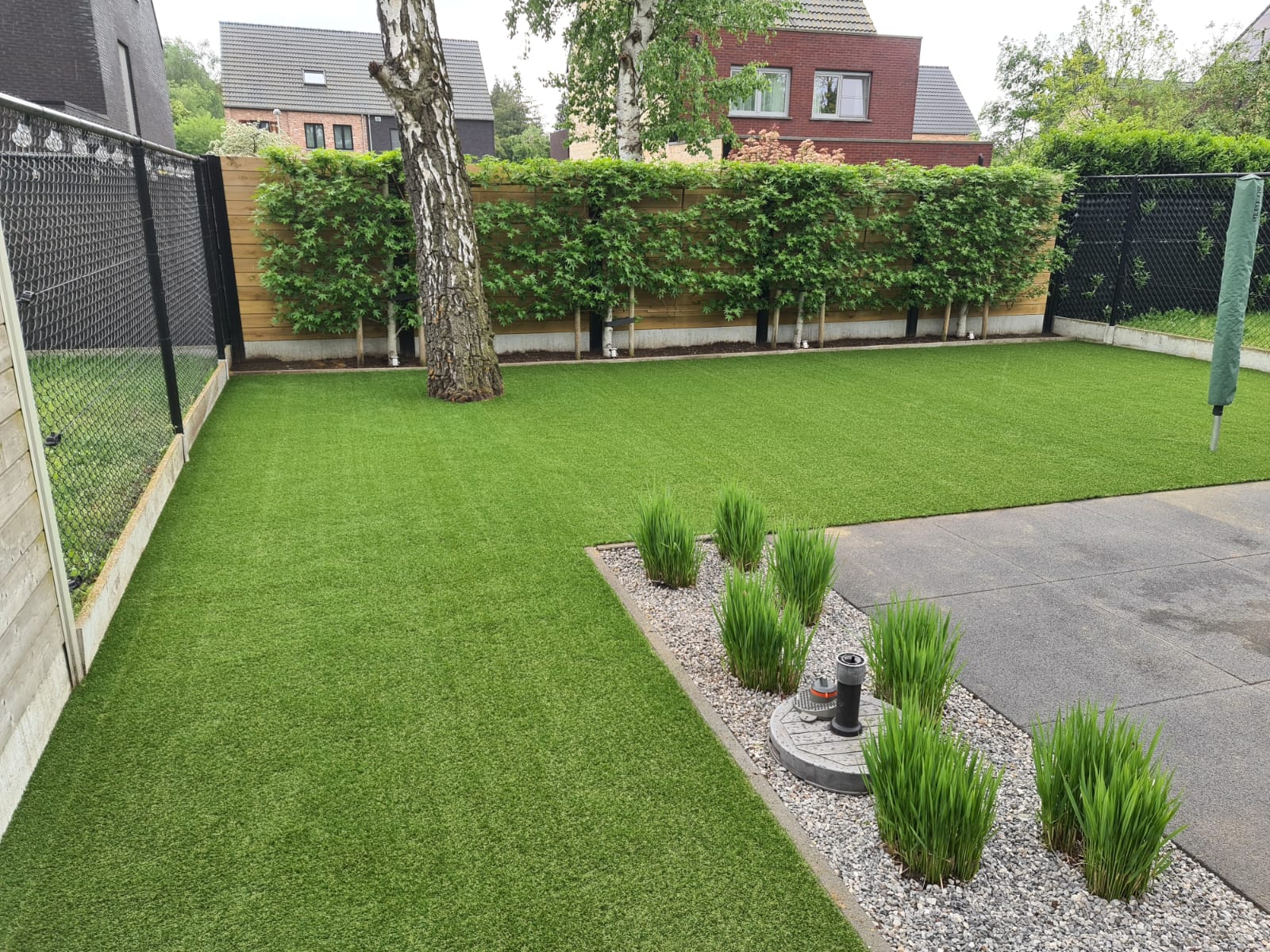 RGP521 DL installation jardin par Resigrass